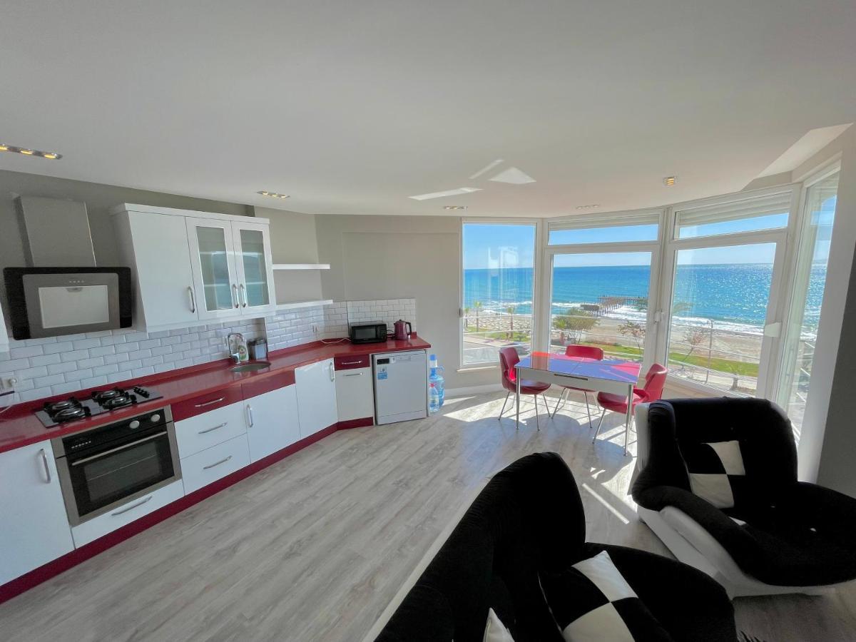 Sa Apartments! Beachfront Apartment With Sea View & Pool Алания Экстерьер фото